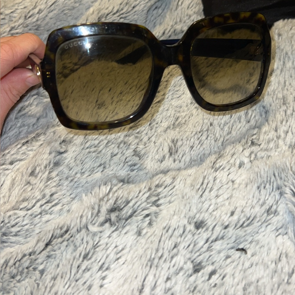 Gucci Brown Tortoise Sunglasse
